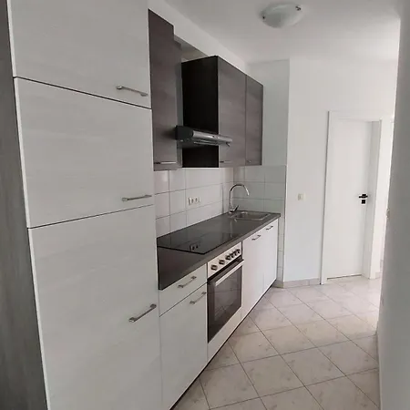 Apartment Toma *