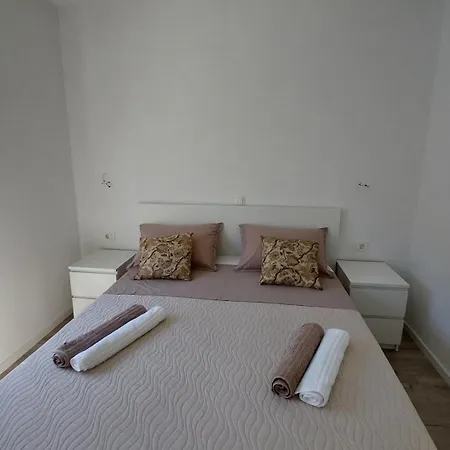 Toma Apartment
